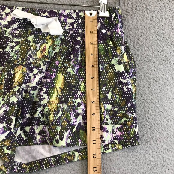 Lululemon Women Size 6‎ Spring Break Away Polka Dot Printed Cuffed Shorts - Picture 8 of 10